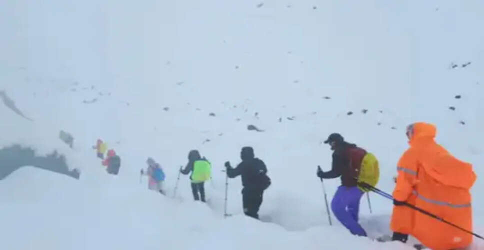 नेपाल में टूरिज्म घोटाला: ट्रैकिंग गाइड्स और अस्पतालों का बड़ा फ्रॉड