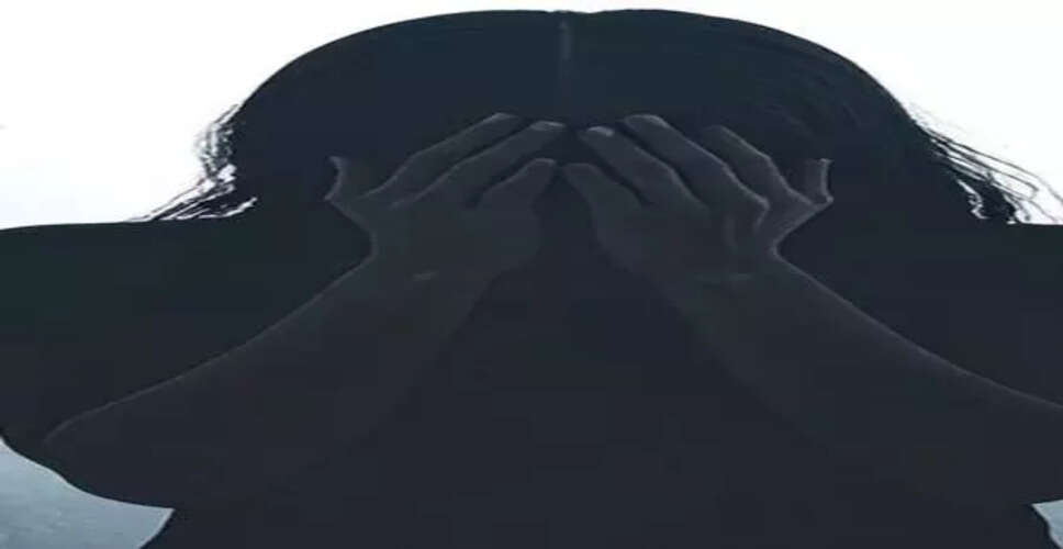 बेंगलुरु पुलिस इंस्पेक्टर पर महिला से छेड़छाड़ का आरोप