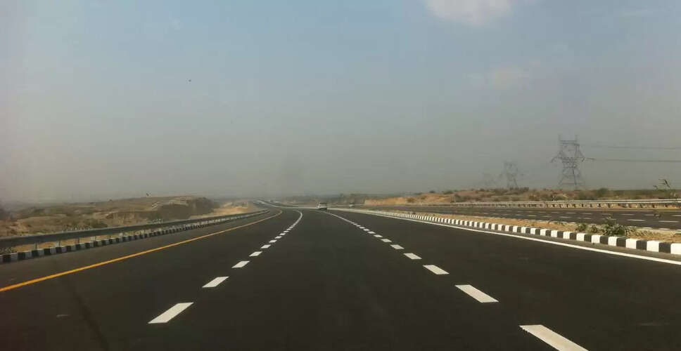 उत्तर प्रदेश में ग्रीनफील्ड एक्सप्रेसवे: यात्रा समय में कमी और व्यापार को बढ़ावा