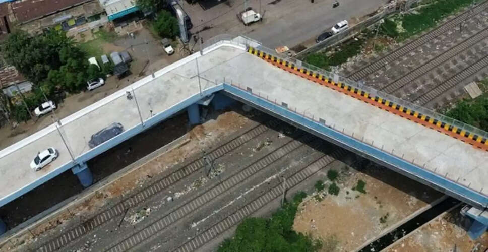 मध्य प्रदेश में ऐशबाग रेलवे ओवरब्रिज निर्माण में लापरवाही पर सख्त कार्रवाई