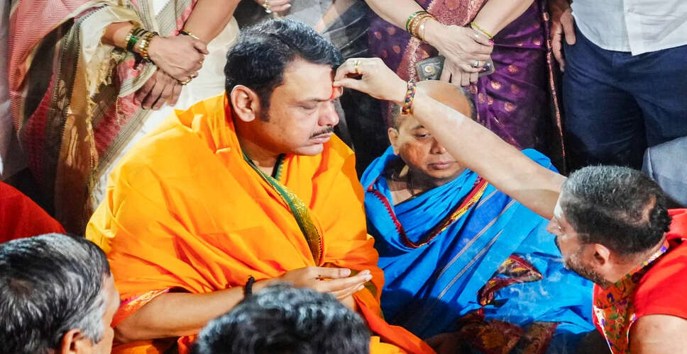 मराठा आरक्षण आंदोलन: मुख्यमंत्री फडणवीस के हस्तक्षेप की संभावना