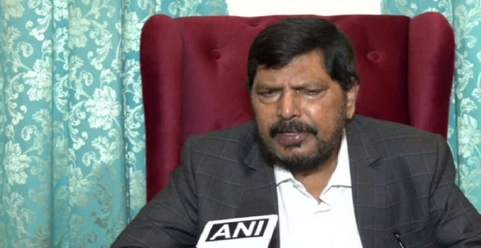 रामदास अठावले का राहुल गांधी पर तीखा जवाब, संविधान को बताया सुरक्षित