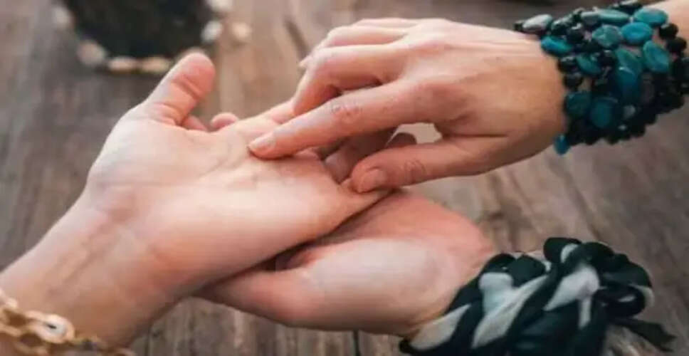 हस्तरेखा शास्त्र: मंगल रेखा और इसके महत्व