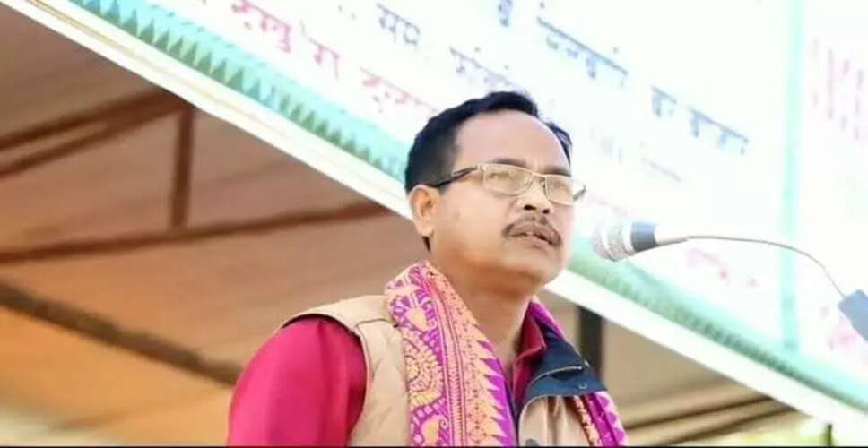 आदिवासी स्वायत्त परिषदों की स्थिरता पर चिंता, सांसद ने संविधान संशोधन विधेयक की मांग की