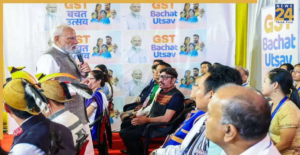 पीएम मोदी ने अरुणाचल प्रदेश में व्यापारियों से की बातचीत, स्वदेशी उत्पादों को बढ़ावा देने का किया आह्वान
