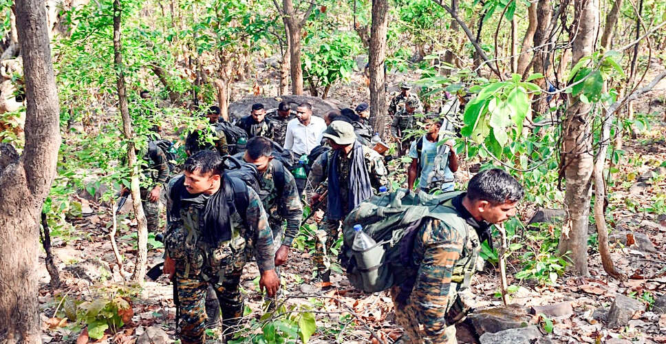 छत्तीसगढ़ में नक्सली हमले में एक जवान शहीद, सुरक्षा बलों पर बढ़ा खतरा