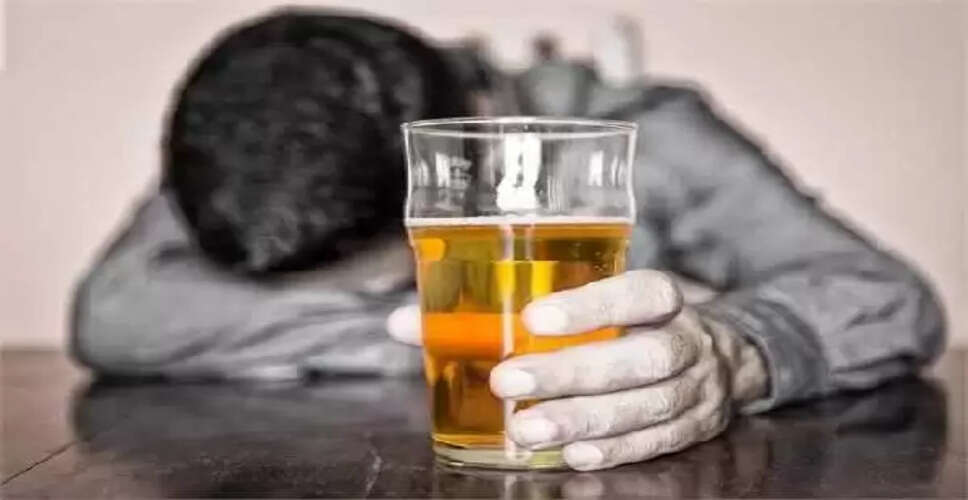 हैंग्जायटी: शराब के बाद की चिंता और उसके लक्षण