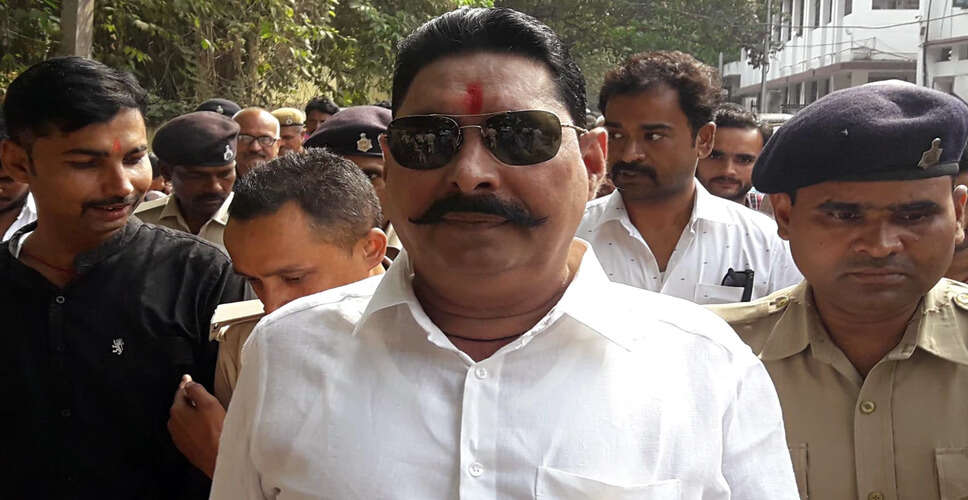 बिहार चुनाव से पहले अनंत कुमार सिंह की गिरफ्तारी से राजनीतिक हलचल