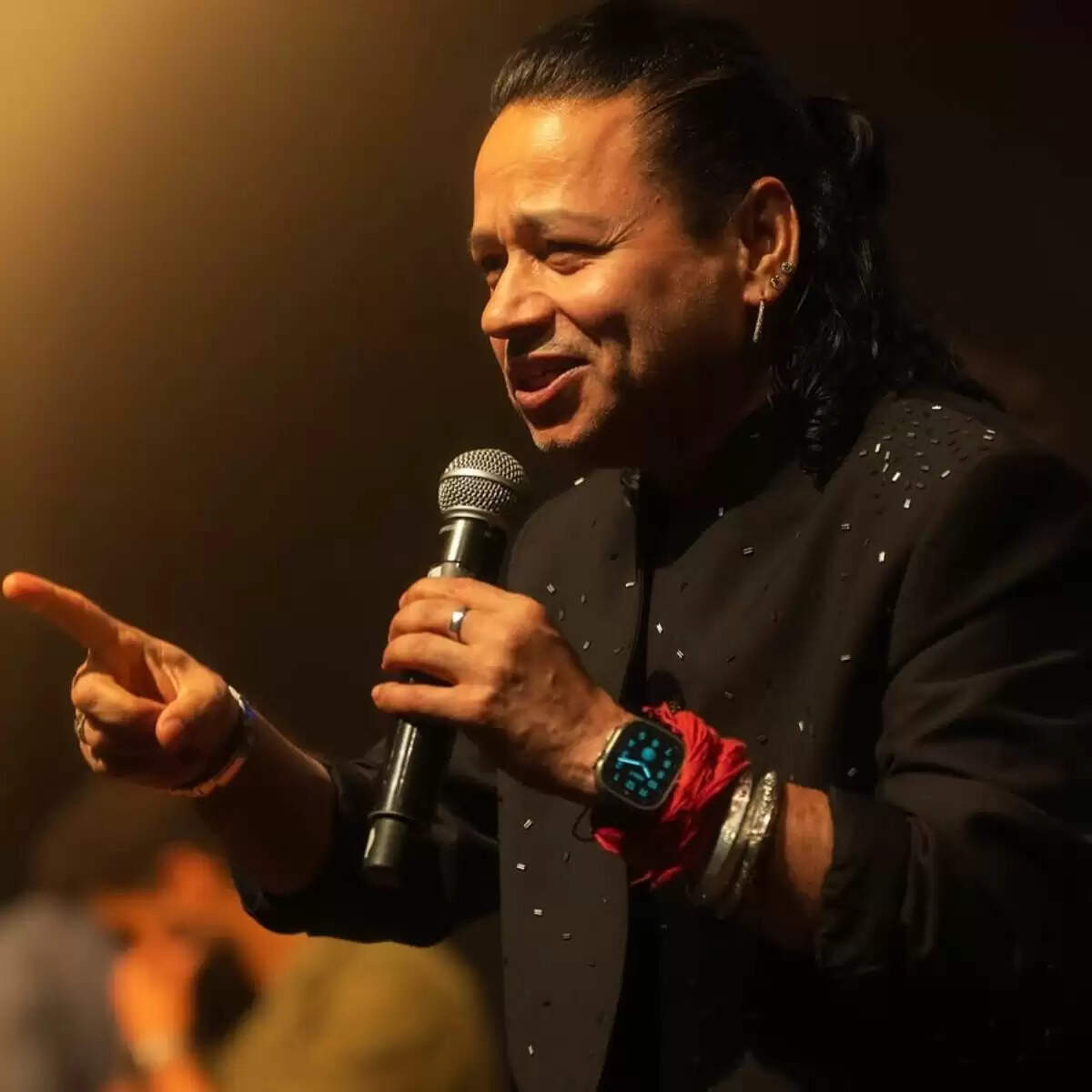 कैलाश खेर का गाना: शादी में बजने वाला, लेकिन असल में क्या है इसका मतलब?