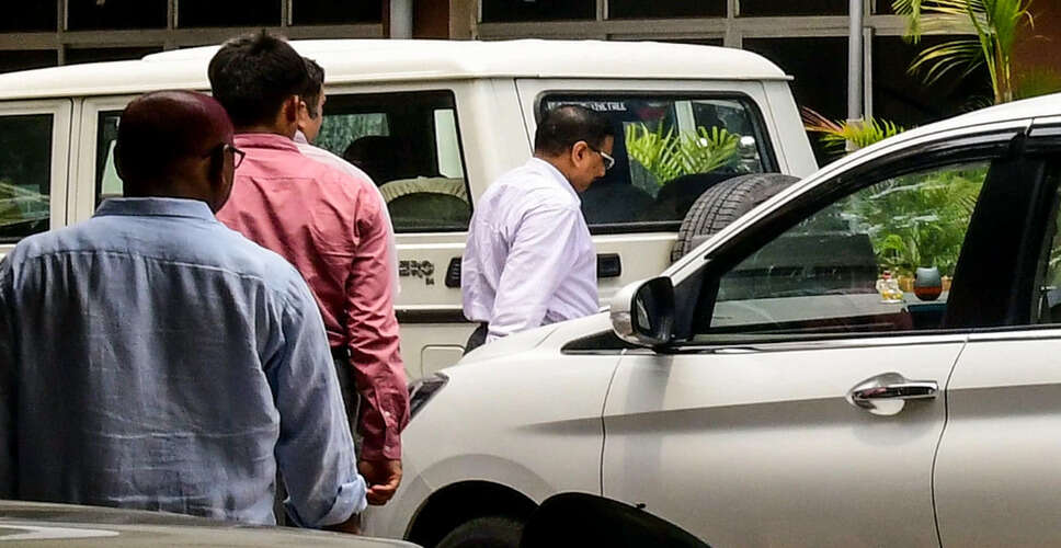 सीबीआई ने अमेरिका में गिरफ्तार मोनिका कपूर को भारत लाने की प्रक्रिया शुरू की