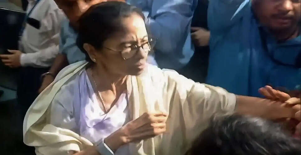 अभिषेक बनर्जी पर हमले के बाद ममता बनर्जी का बड़ा बयान