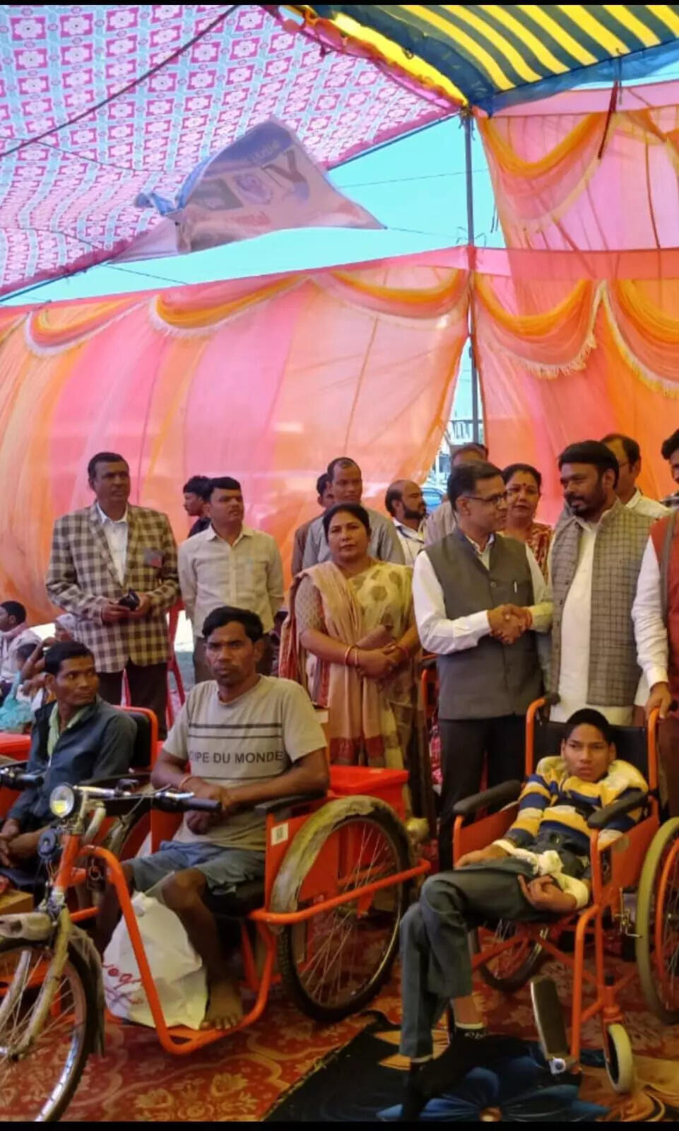 डिंडौरी में दिव्यांगजन के लिए मोबाइल कोर्ट का आयोजन