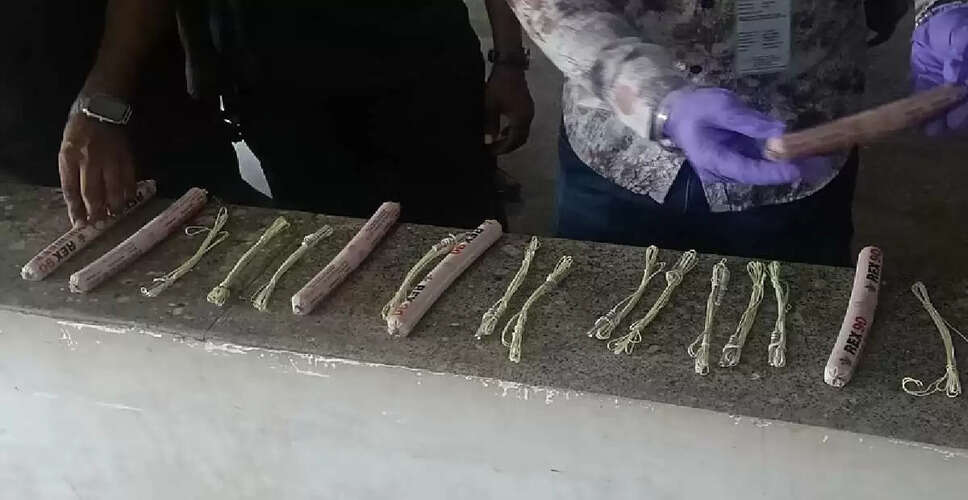 बेंगलुरु बस स्टैंड पर विस्फोटक सामग्री की बरामदगी, तीन गिरफ्तार