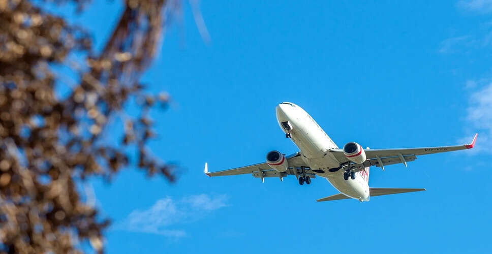 जबलपुर रेलवे स्टेशन पर फर्जी विमान लैंडिंग का वीडियो वायरल, अधिकारियों ने किया खंडन