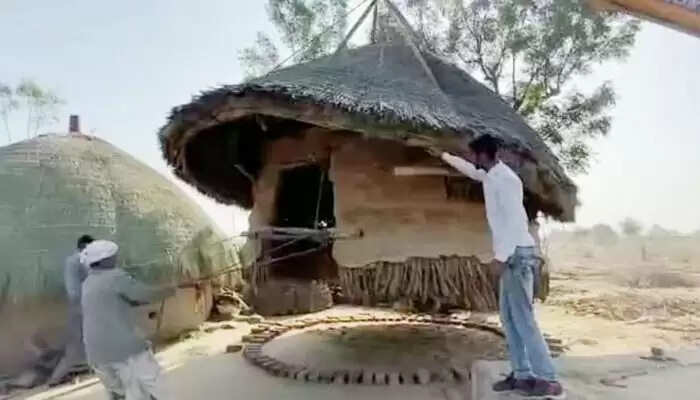 पोते ने दादा की पुरानी झोपड़ी को सुरक्षित रखने के लिए किया अनोखा काम