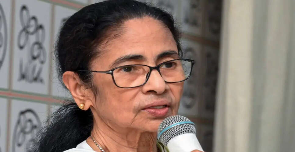 ममता बनर्जी ने टीएमसी के पुनर्निर्माण का आह्वान किया, हार को स्वीकार किया