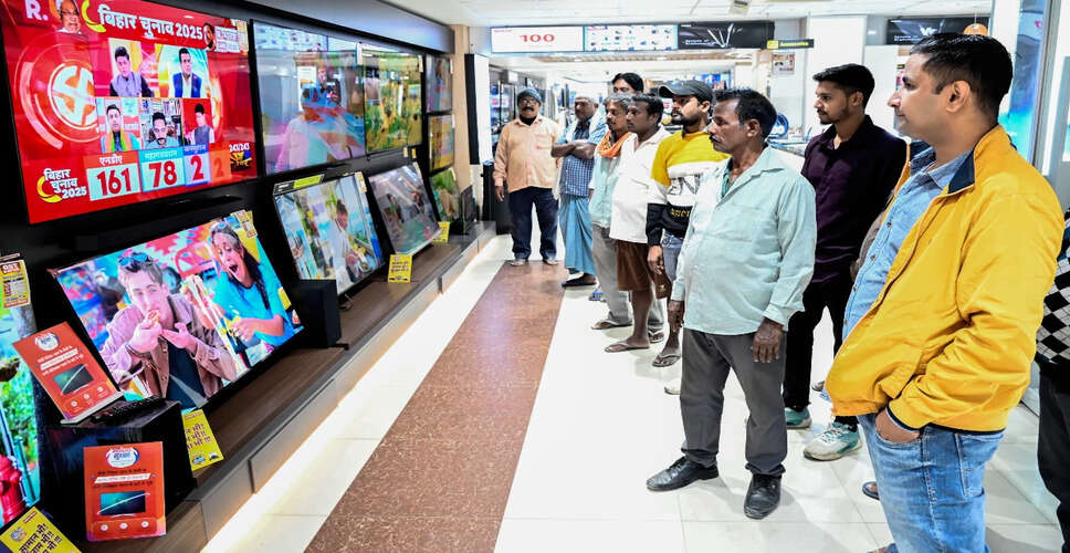 बिहार विधानसभा चुनाव में राजग की शानदार जीत, महिला मतदाता की भागीदारी बढ़ी