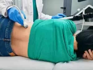 रात में किडनी की समस्याओं के संकेत: जानें 5 लक्षण