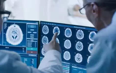 आर्टिफिशियल इंटेलिजेंस का स्वास्थ्य सेवा में योगदान