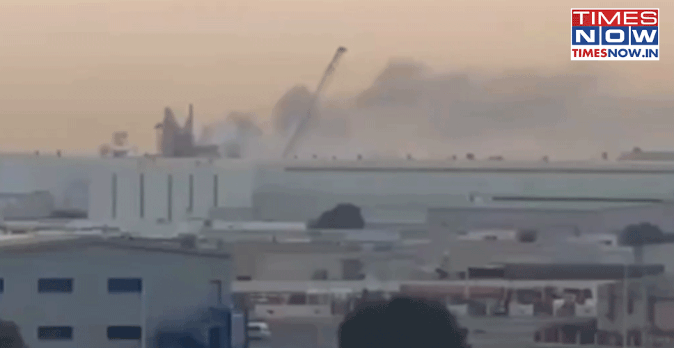 यूएई के फुजैरा बंदरगाह पर ड्रोन हमले के बाद तेल लोडिंग में अस्थायी रोक