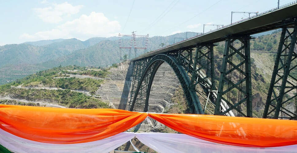 पीएम मोदी का जम्मू-कश्मीर दौरा: चिनाब रेल ब्रिज का उद्घाटन और विकास परियोजनाएं