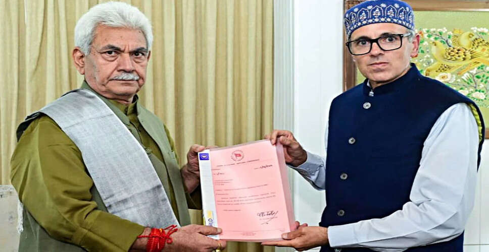 जम्मू-कश्मीर में शहीद दिवस पर राजनीति और प्रशासनिक पहल का टकराव