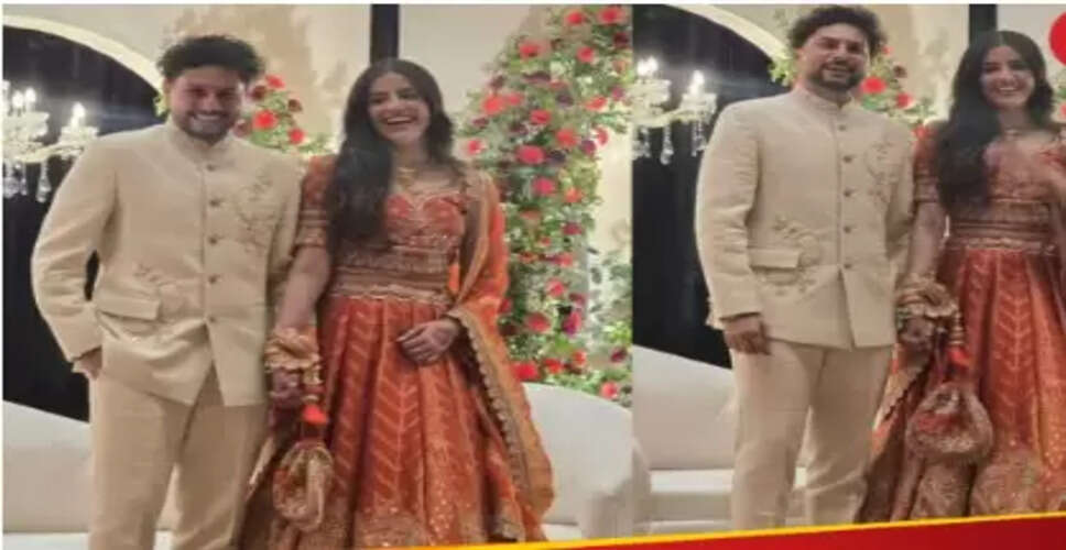 कुलदीप यादव ने बचपन की दोस्त वंशिका के साथ की सगाई