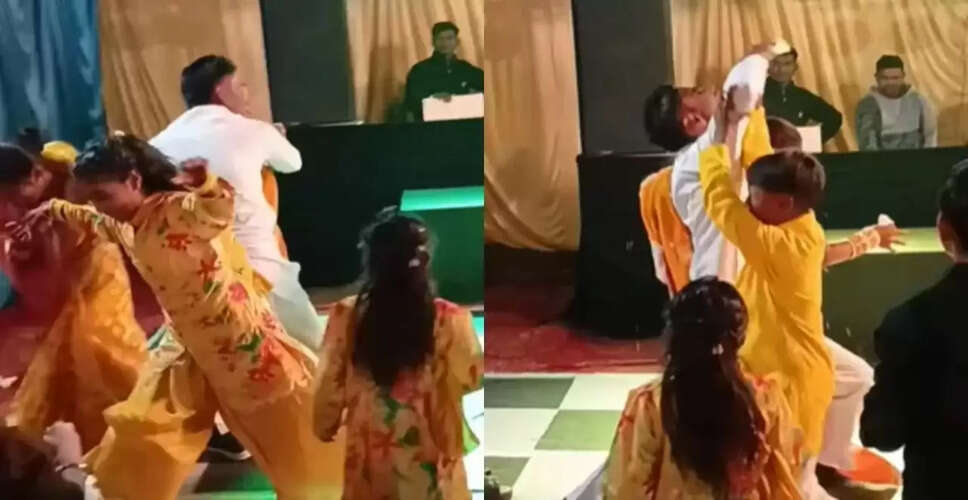 नशे में डांस करते व्यक्ति का वीडियो हुआ वायरल, लोगों में गुस्सा