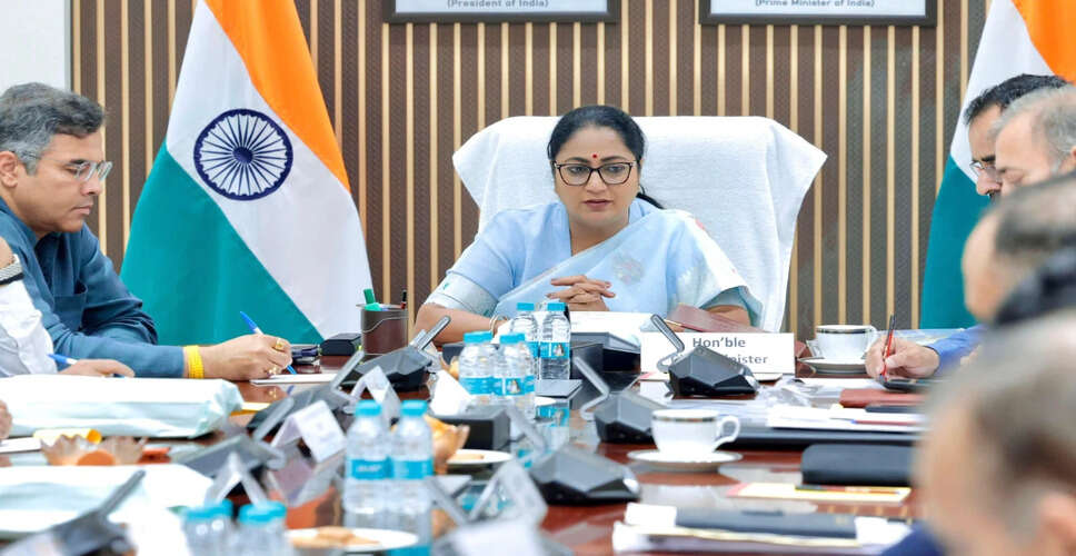 दिल्ली विधानसभा में 1,03,700 करोड़ रुपये का बजट पेश, पर्यावरण पर विशेष ध्यान