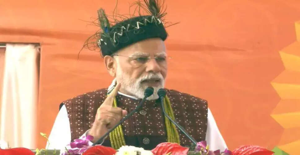 मोदी ने कांग्रेस पर विकास कार्यों की अनदेखी का आरोप लगाया