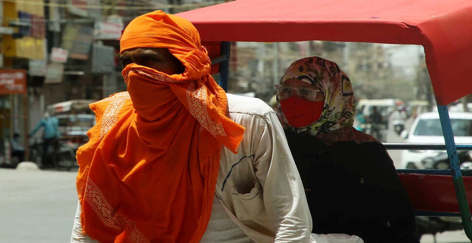दिल्ली और आसपास के क्षेत्रों में भीषण गर्मी का रेड अलर्ट जारी