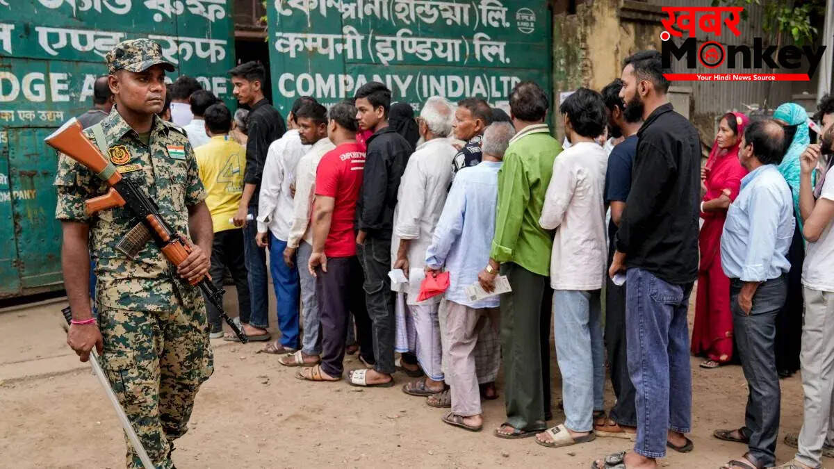 पश्चिम बंगाल में 15 मतदान केंद्रों पर दोबारा वोटिंग, चुनाव आयोग का कड़ा कदम