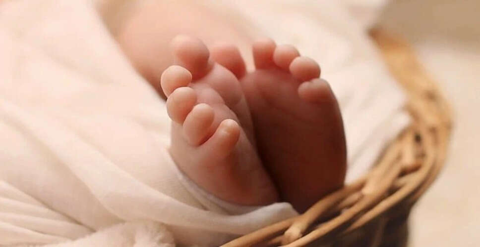 14 वर्षीय लड़की बनी मां, 16 वर्षीय लड़के के साथ लिव-इन में रह रही थी