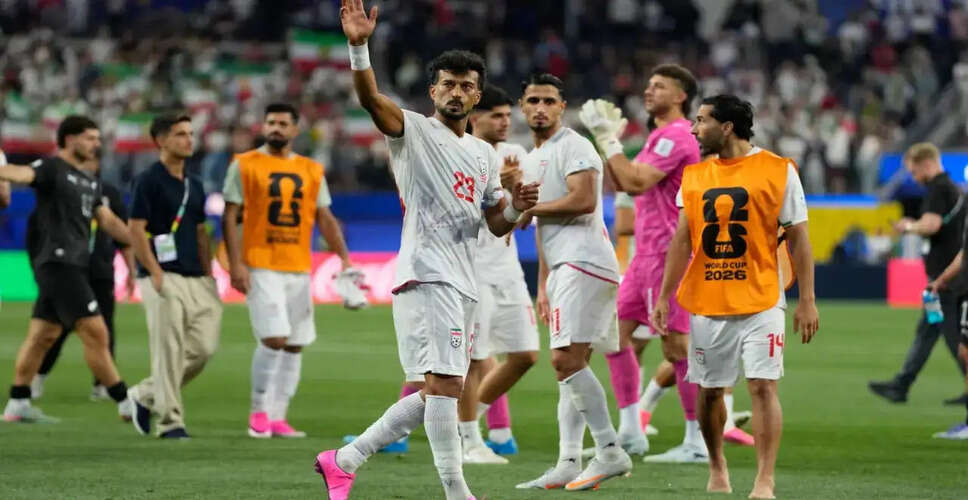 ईरान फुटबॉल संघ ने यात्रा प्रतिबंधों पर FIFA से शिकायत करने का निर्णय लिया
