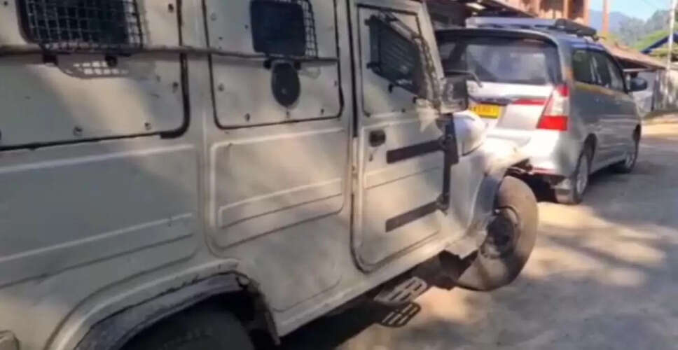 कश्मीर घाटी में आतंकवादियों की भर्ती और वित्तपोषण के खिलाफ बड़ी कार्रवाई