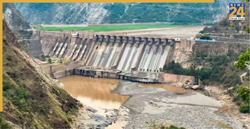 भारत ने पाकिस्तान को तवी नदी में संभावित बाढ़ के बारे में चेतावनी दी