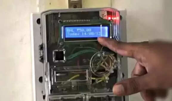 गोरखपुर में स्मार्ट मीटर की समस्या: उपभोक्ताओं को झेलनी पड़ रही है भारी परेशानी