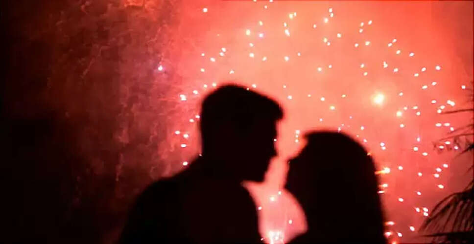 आगरा में नाबालिग प्रेमिका के कारण पति-पत्नी के बीच विवाद