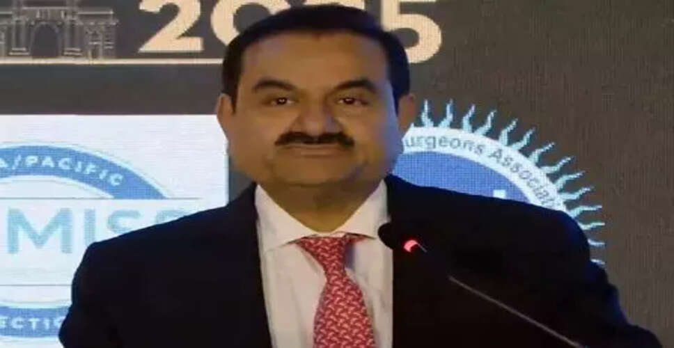 गौतम अडानी ने रीढ़ की हड्डी को बताया चिकित्सा चमत्कार और आत्मविश्वास की आवश्यकता