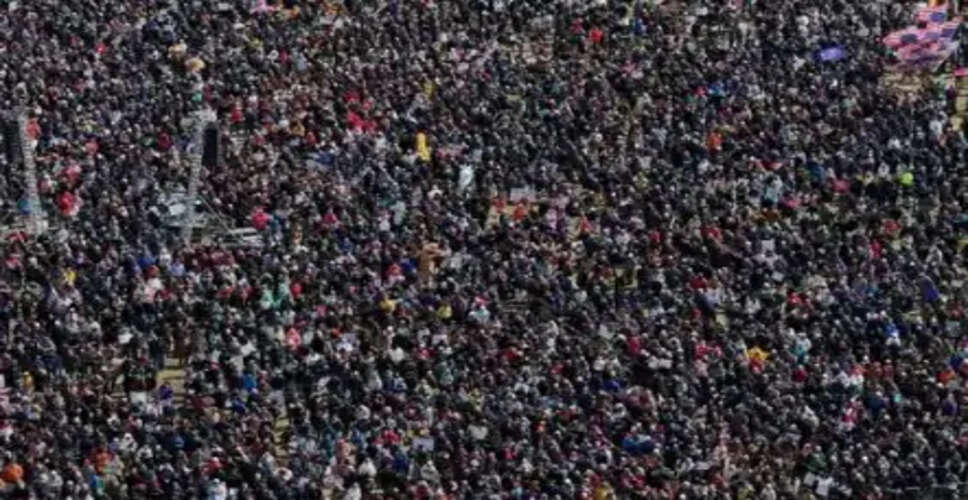 अमेरिका में ट्रम्प के खिलाफ 'नो किंग्स' मार्च में लाखों की भागीदारी