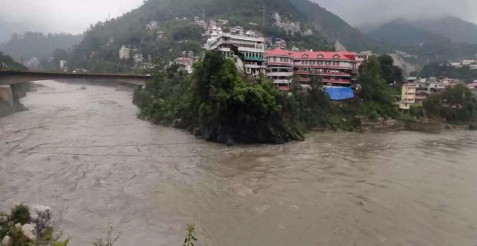 हिमाचल प्रदेश में मानसून का कहर: 74 लोगों की मौत, 269 सड़कें बाधित