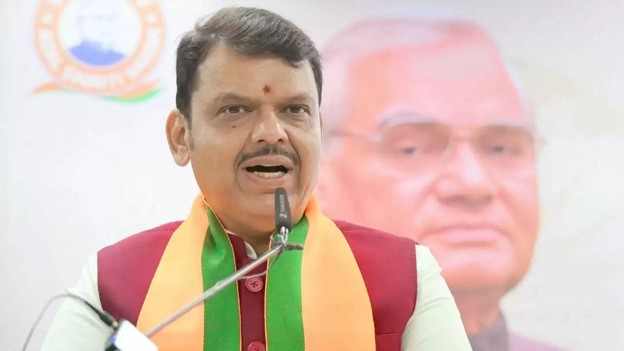 महाराष्ट्र नगर निगम चुनावों में फडणवीस की चुनावी रणनीति