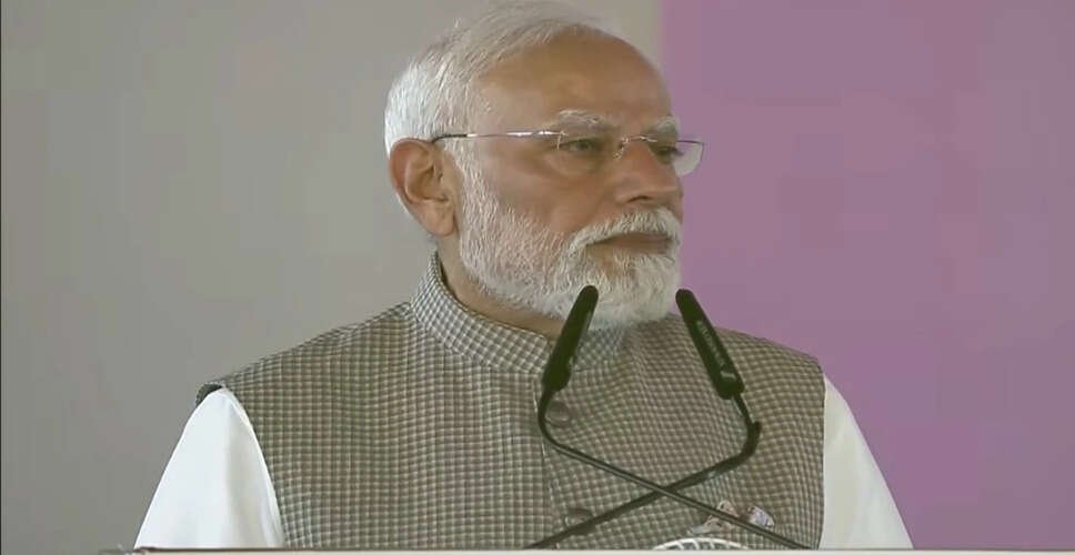 प्रधानमंत्री मोदी ने मुंबई हमलों पर कांग्रेस की नीतियों की आलोचना की