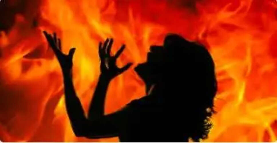 गुरुग्राम में प्रेमी की आत्महत्या के बाद महिला ने खुद को आग लगाई