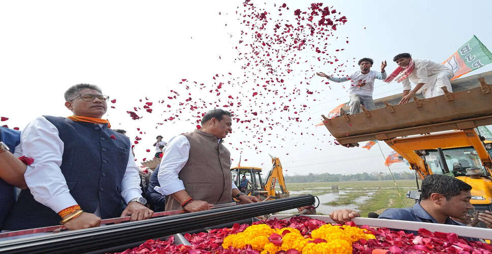 असम विधानसभा चुनावों की तैयारी में भाजपा और कांग्रेस की रैलियाँ