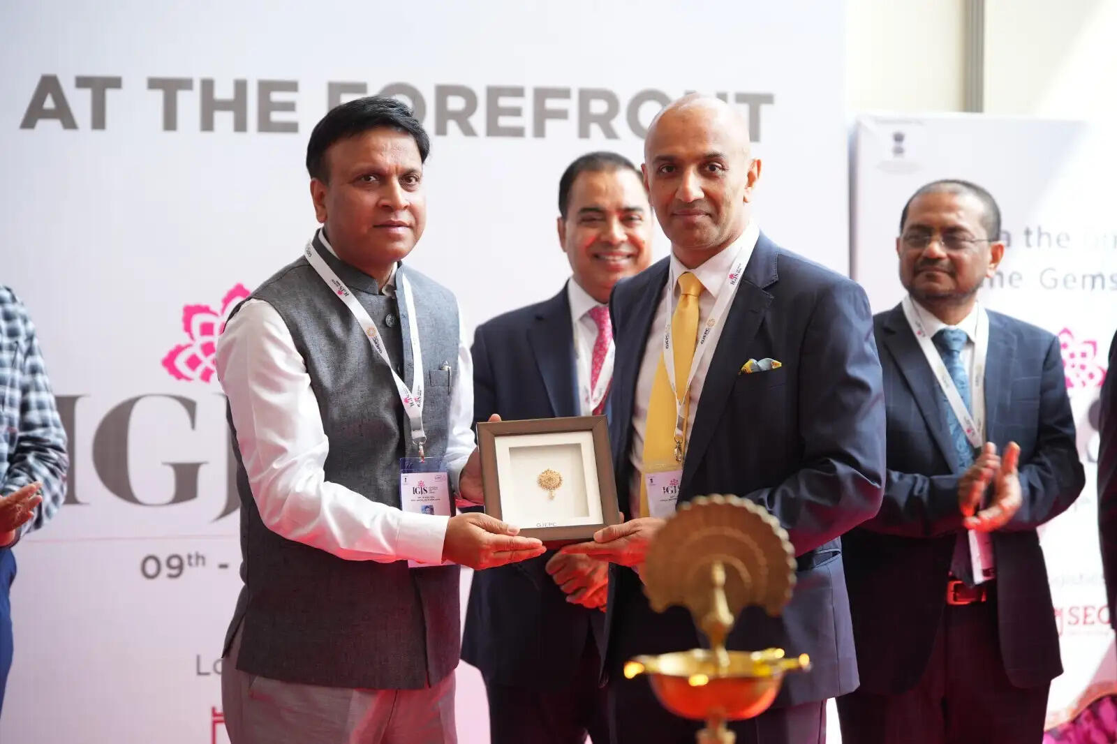 जयपुर में इंटरनेशनल जेम एंड ज्वैलरी शो 2026 का भव्य आयोजन