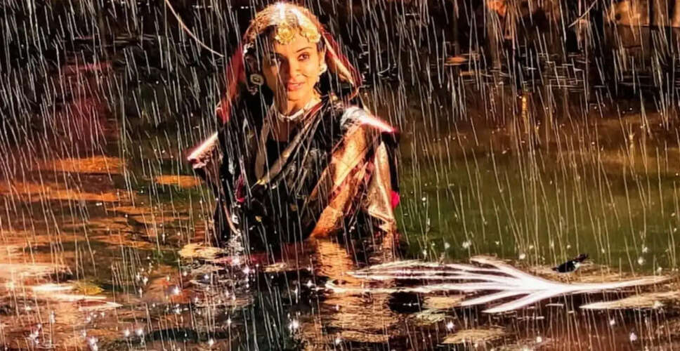 Disha Pardeshi ने 'Raja Shivaji' में पानी के नीचे की शूटिंग के अनुभव को साझा किया