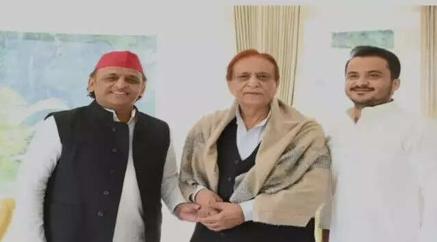 आजम खान और अखिलेश यादव की मुलाकात: सपा की 2027 की रणनीति का संकेत