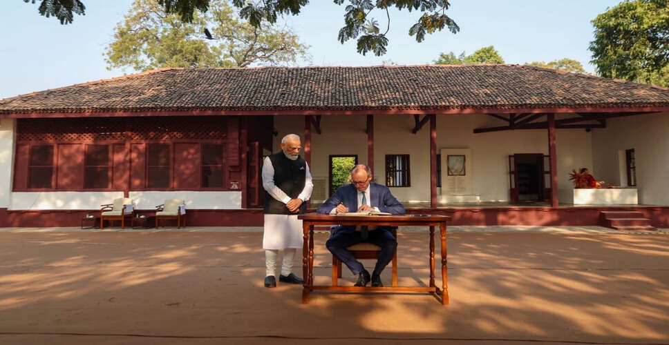 प्रधानमंत्री मोदी और जर्मन चांसलर का साबरमती आश्रम दौरा