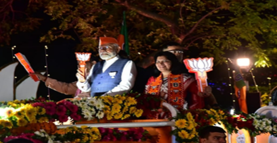 पीएम मोदी ने भुवनेश्वर में रोड शो किया